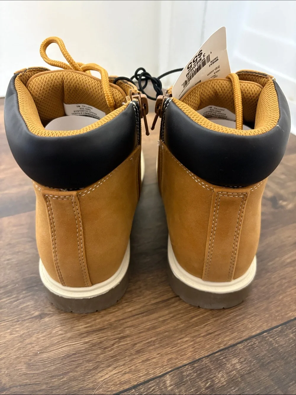 NWT Thereabouts Honey Tan Lace-Up Side Zipper Ankle Boots Size 3